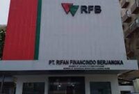 Gaji PT Rifan Financindo