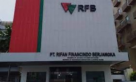 Gaji PT Rifan Financindo